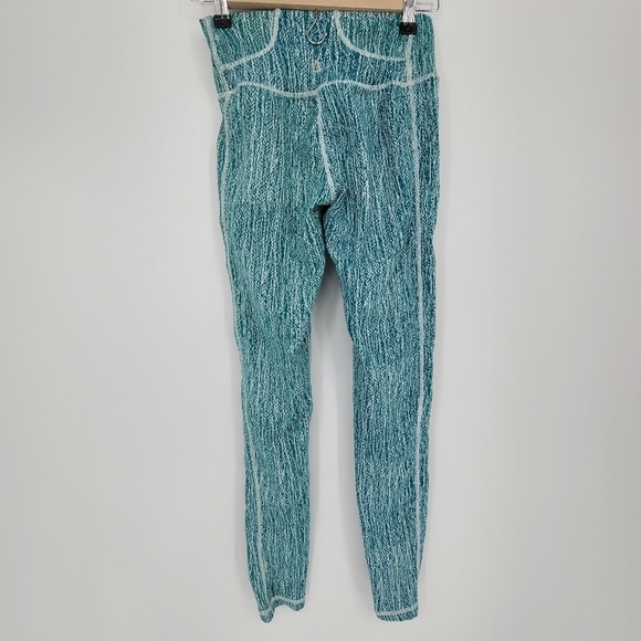 Buffbunny Jacquard turquoise high waisted Leggings size small - Picture 3 of 7